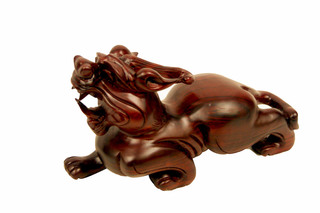 木雕工藝品 時光雕琢的藝術(shù)與傳承